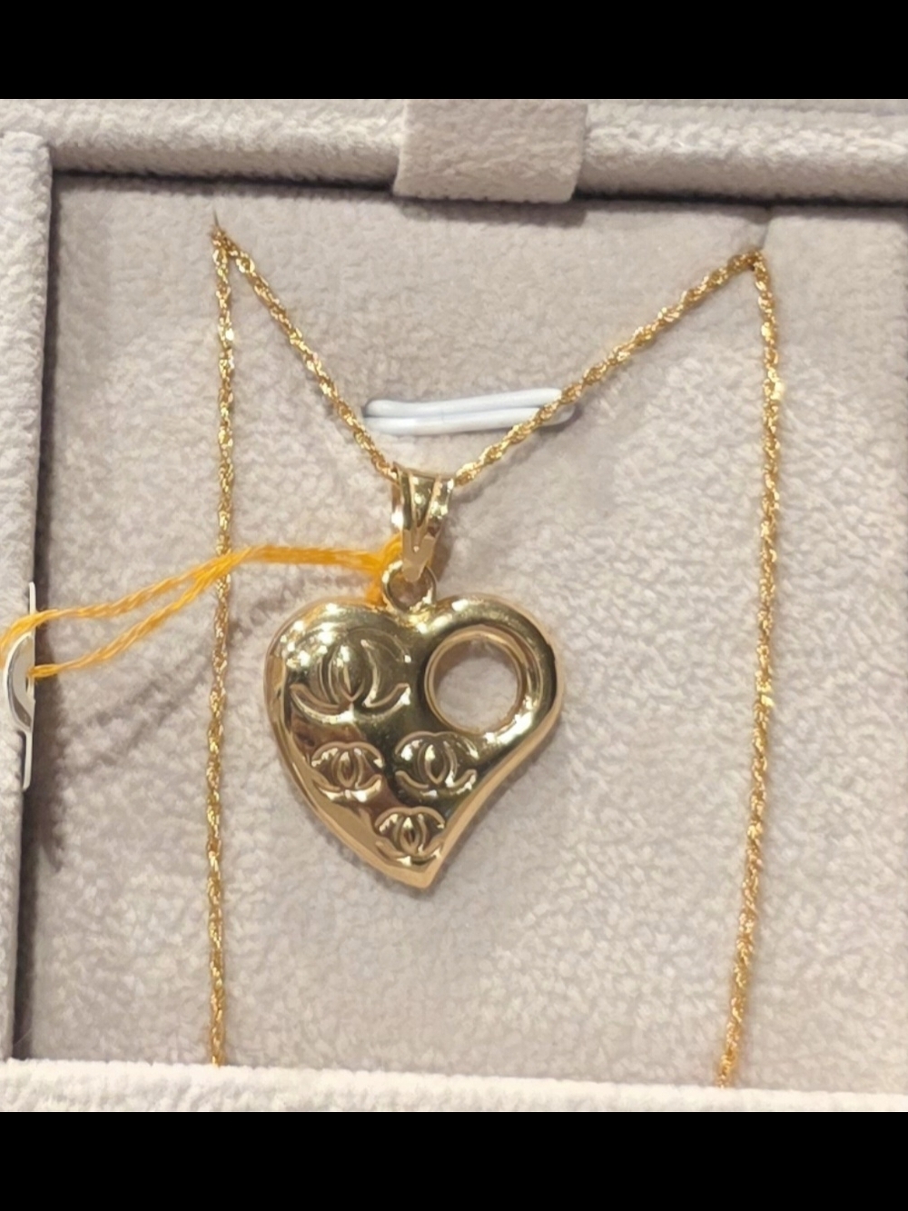 💕✨️18K Real Gold Heart Pendant ✨️💕